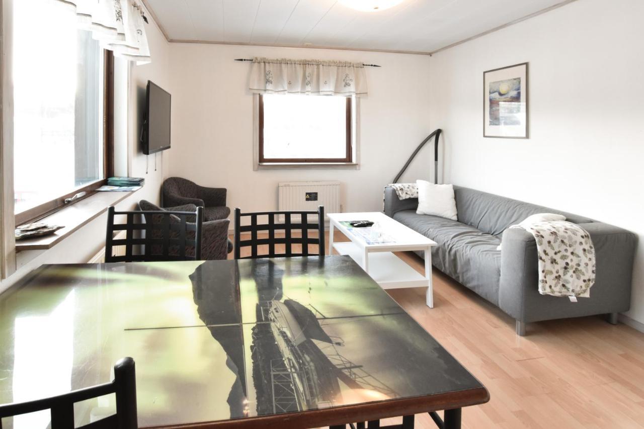 Abisko Guesthouse & Activities Dış mekan fotoğraf
